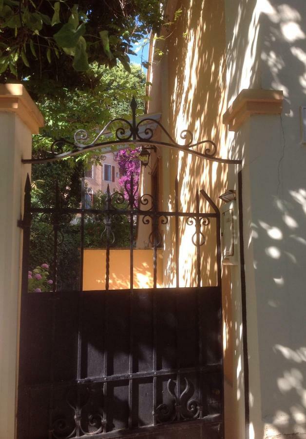 Casa vacanze Gianicolo Penny's Garden Roma
